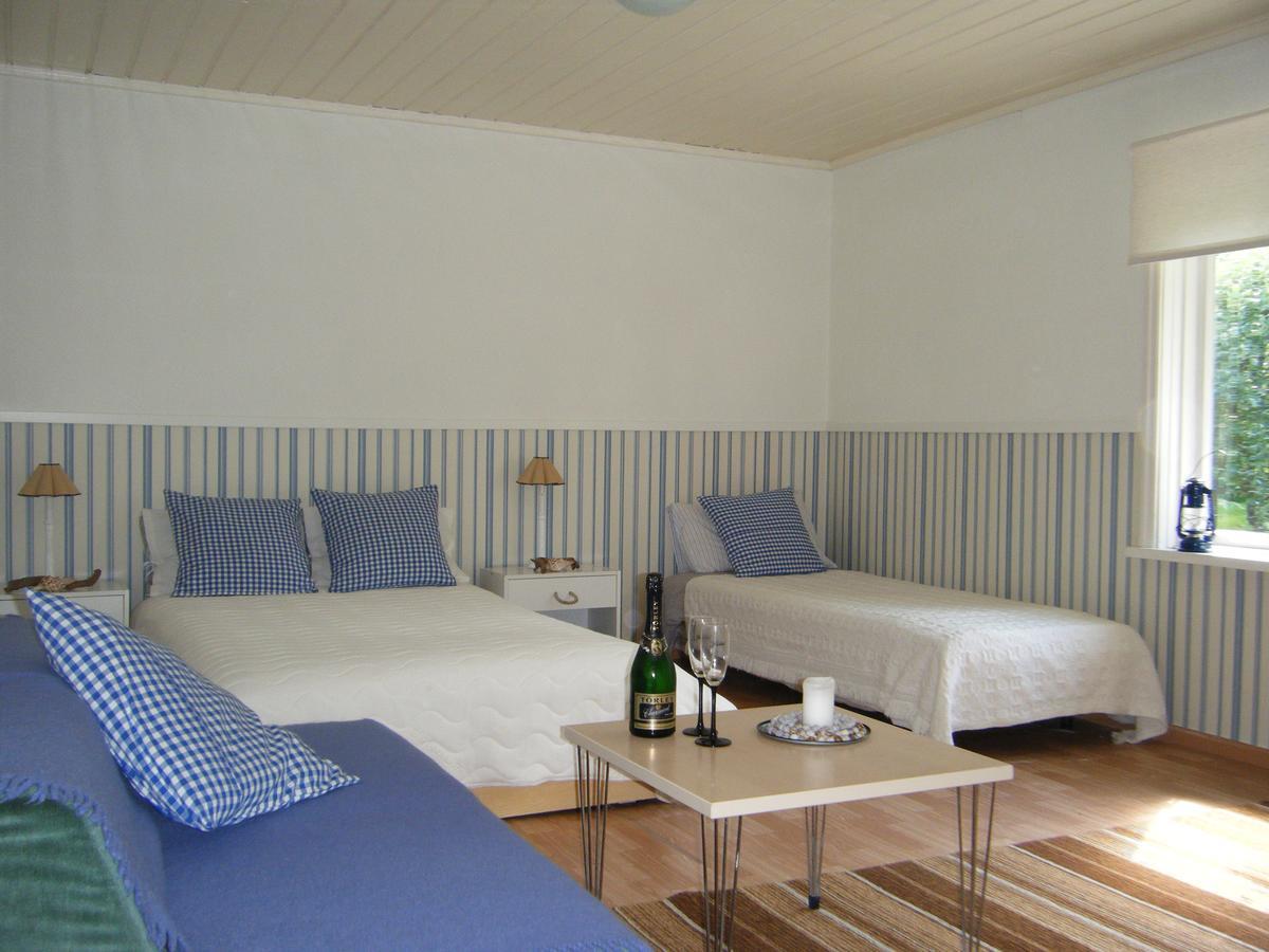 Kaju Guesthouses Насва Экстерьер фото